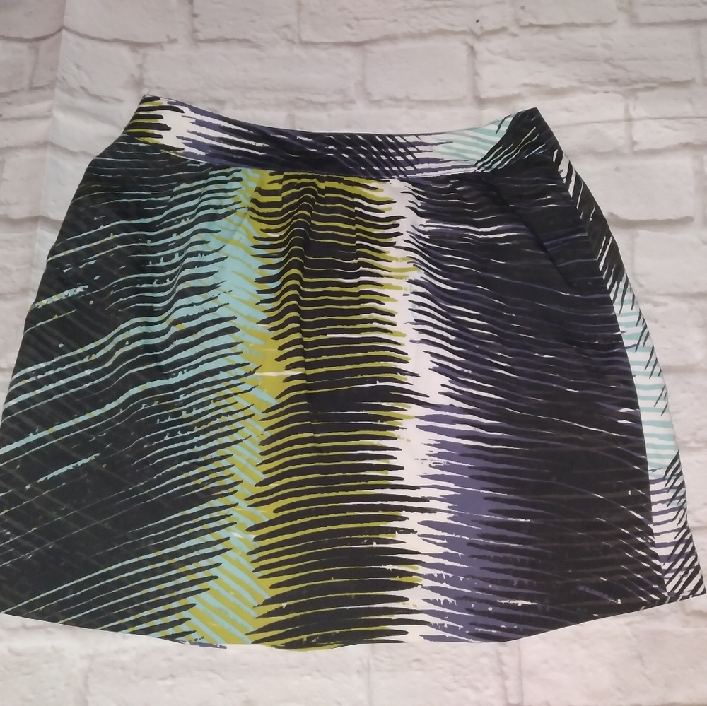 Ann Taylor Loft palm frond print skirt, size 2P